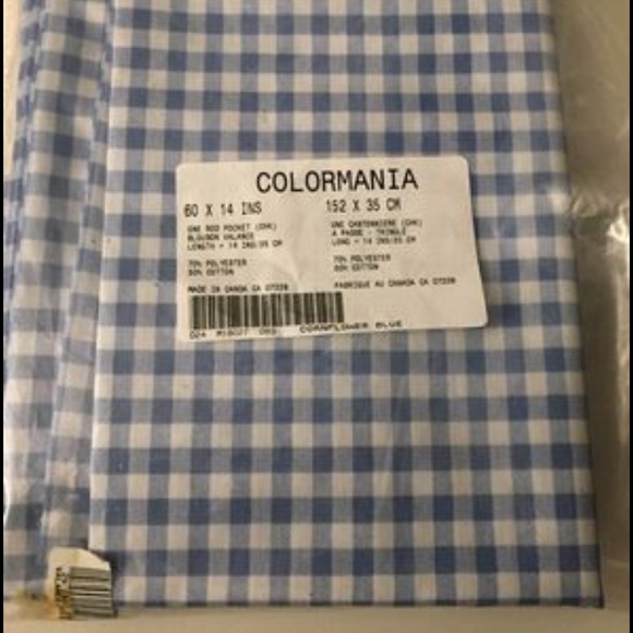 🛍️3 for $20🛍️ 2 Blouson Valance 
Blue Gingham pattern60 x 14 inches each - Picture 3 of 3